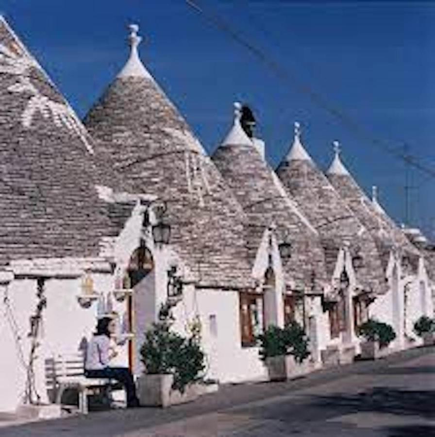 A Un Passo Dal Mare - Costa Ripagnola Villa Spiaggia di Conversano Exterior foto